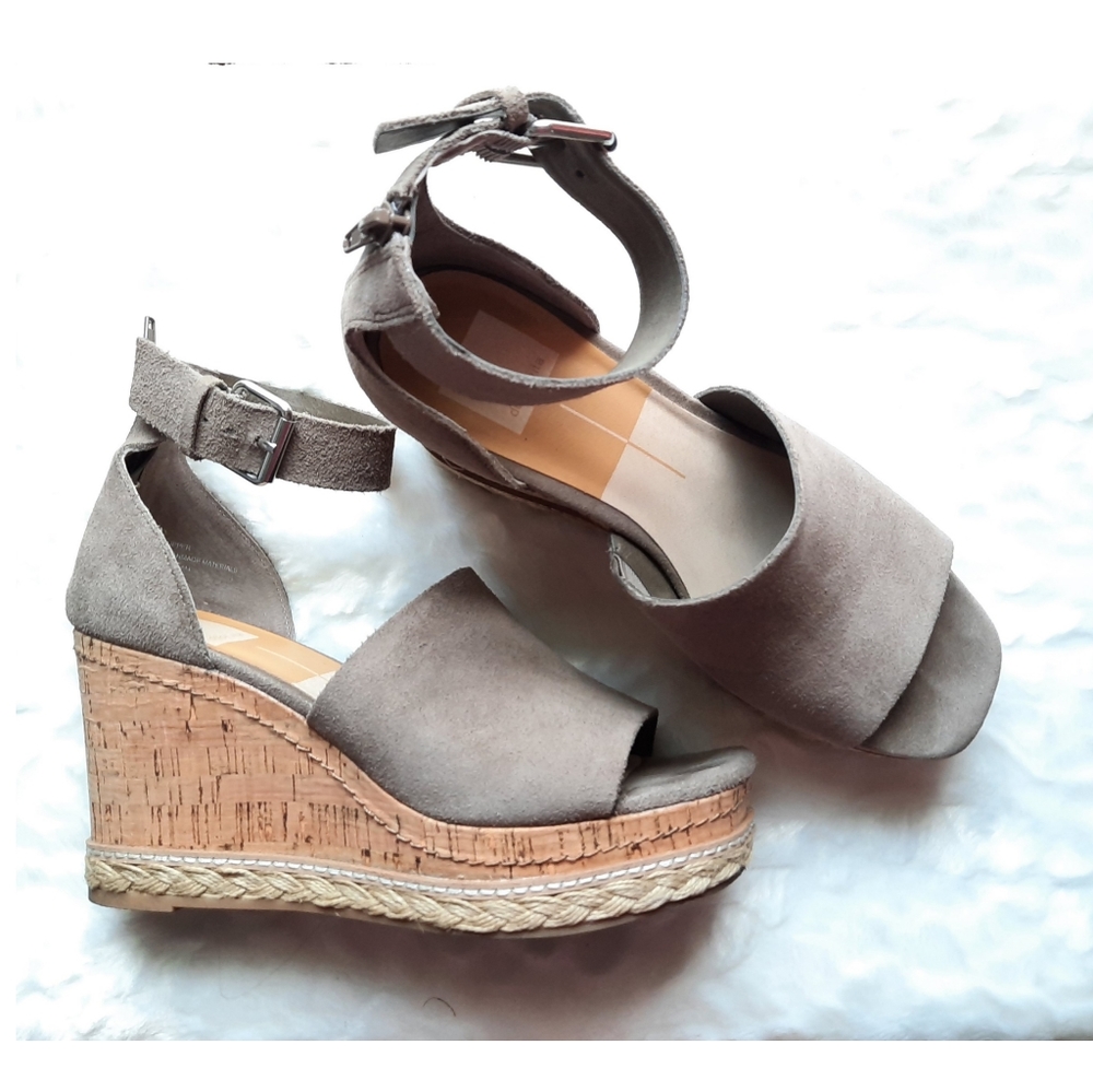 Dolce Vita Wedge Stone Grey Suede